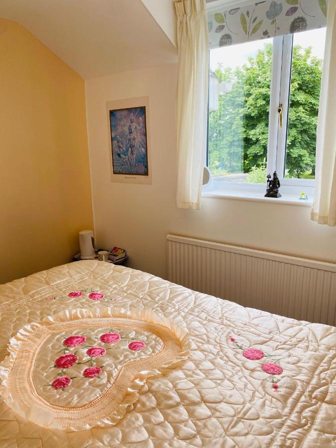 Camelot Retreat - Tor View Bed and Breakfast Glastonbury Eksteriør billede
